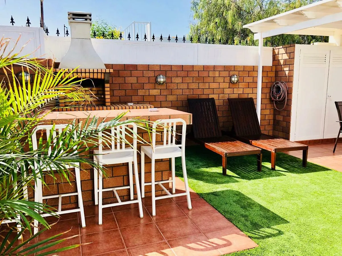 Сasa de vacaciones Casa Miro, Private Terrace, Bbq, Wifi And Air-Con Villa Playa Blanca
